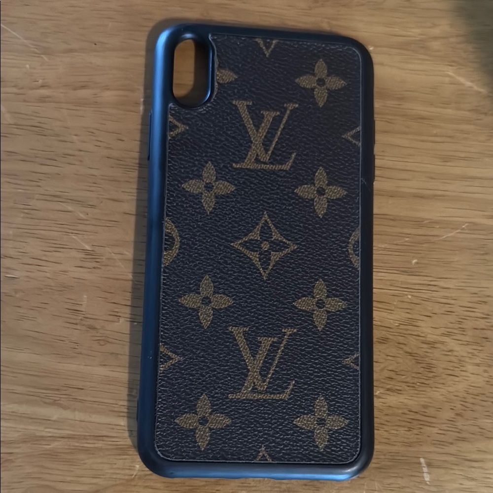 Brown/ Gold XMax iPhone Case